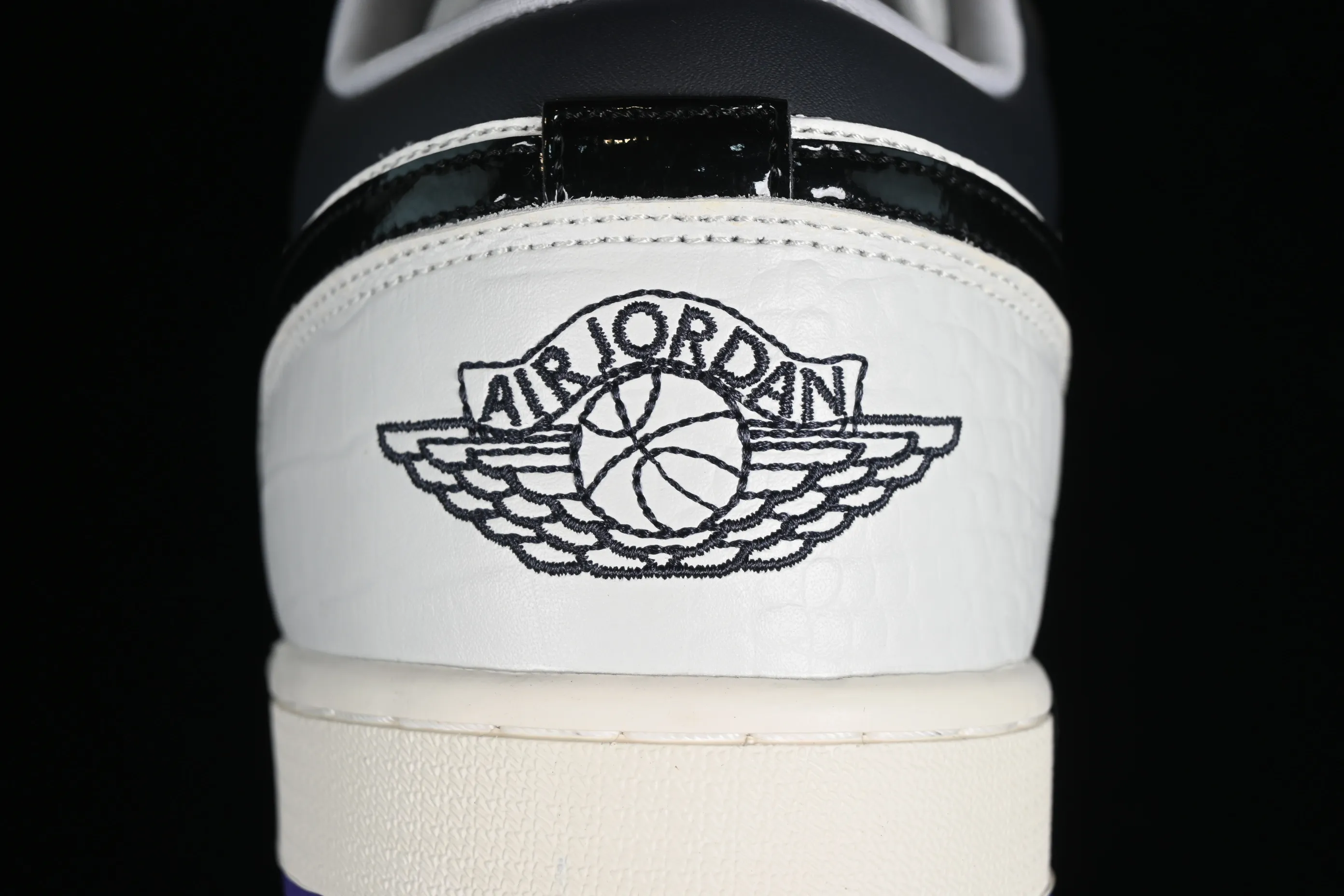 All categories Air Jordan Jordan series basketball shoes Air Jordan 1 Low Air Jordan 1 Low "Purple" AJ1 Joe 1 white black purple low-top cultural casual sneakers HF5759-101